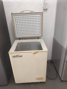 deep freezer jenama mistral 110liter