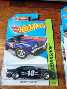 Hotwheels '70 Chevy Chevelle blue not Tomica