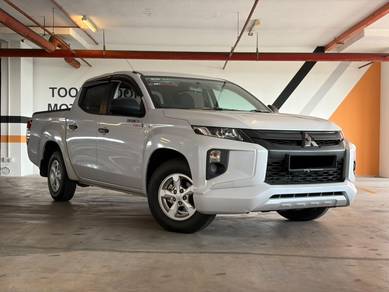 2021 Mitsubishi Triton QUEST