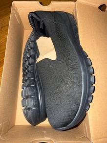 kasit skechers perempuan