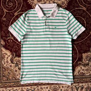 Nike Striped Collar
