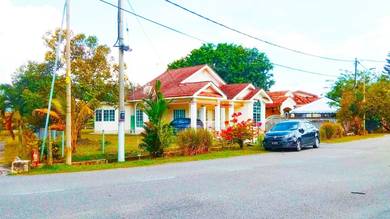 Bungalow House For Sale in Sepang,SGR