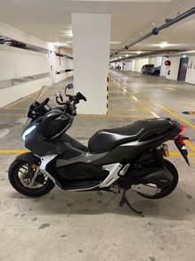 Honda ADV 150