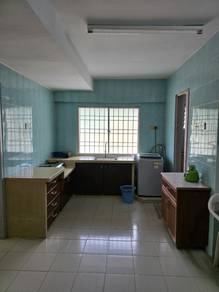 Apartment For Sale in Taman Sri Idaman
