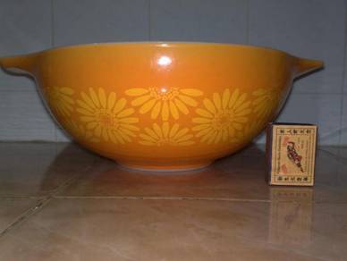 Mangkuk antique pyrex daisy cinderella mixing bowl