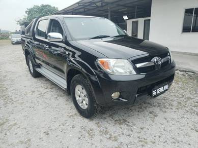 Toyota Hilux G in Bandar Sri Damansara, SGR