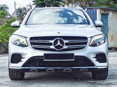 Mercedes Benz GLC250 250 4MATIC COUPE AMG LINE in Kajang, SGR