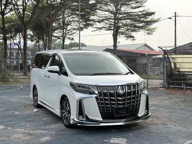 Toyota Alphard 2.5 SC in Tampoi, JHR