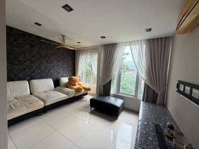 Townhouse For Sale in Tanjung Bungah,PNG