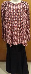 Geometric Print Baju Kurung with Black Skirt see