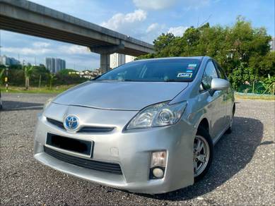 2011 Toyota Prius (HYBRID)