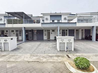 Townhouse For Sale in Puncak Alam,SGR