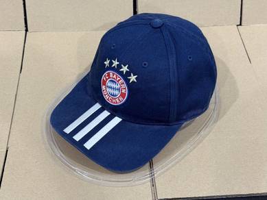 MU5559	Topi Cap Adidas FC Buyern Munich