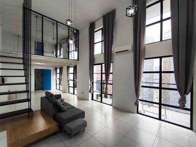 Duplex For Rent in Empire City, Colonial Loft
