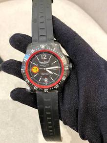 Breitling Colt Skyracer Special Series