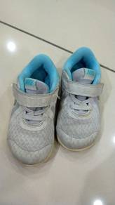 Nike shoes for 2 yrs old