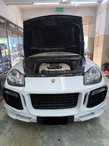 Porsche Cayenne in Gombak, SGR