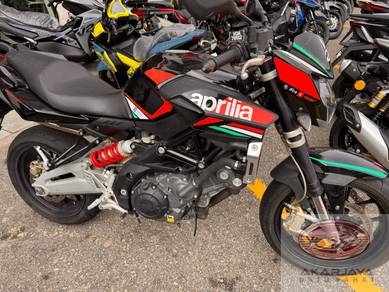 Aprilia Shiver 750