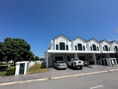 Semi-Detached House For Sale in Batu Kawan,PNG