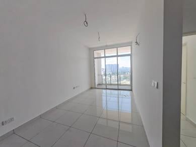 Condominium For Sale in Anggun Lumayan