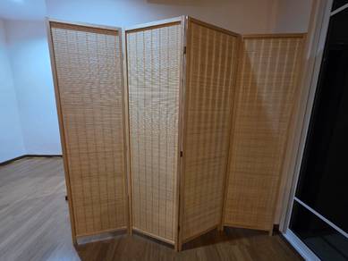 Rattan Divider