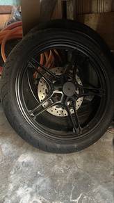 Rim dan tayar y15