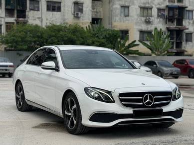 Mercedes Benz E200 200 AVANTGARDE (CKD) in Cheras, KUL