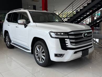 Toyota Land Cruiser ZX in Taman Tun Dr Ismail, KUL