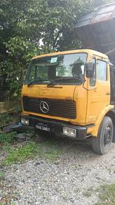 Mercedes Benz 1985