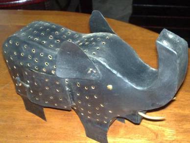 elephant metal candle holder
