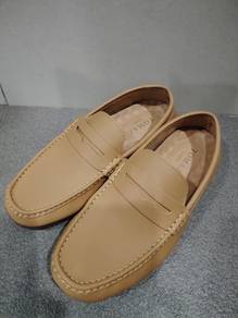 TOMAZ leather loafers tan penny loafers