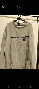 Grey Rocawear sweatshirt 