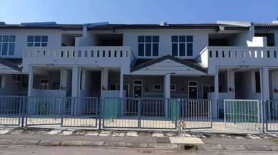 Townhouse For Rent in Pusing,PRK