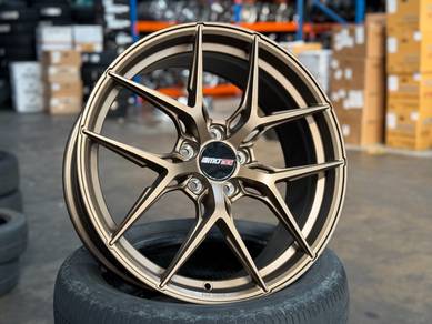 NEW 19 Motec MCR4 Rim Mercedes CLA W177 Golf MK8
