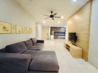 Condominium For Sale in Platinum Hill PV 5
