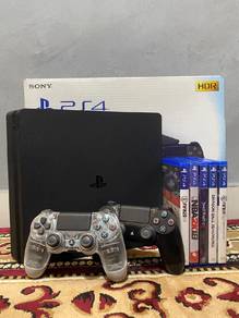 PS4 Slim+5CD Games