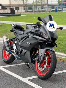 Yamaha R25