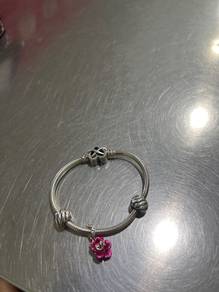 gelang pandora