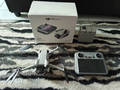 DJI 4 Mini Pro Fly More