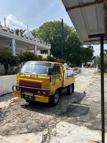 Ipoh road recovery & towing service
