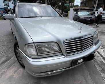Mercedes Benz C200 200 AVANTGARDE (CKD) in Georgetown, PNG