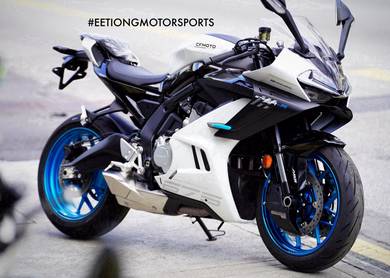 CFMOTO 675SR-R