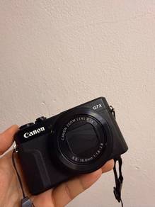 Canon G7X Mark II