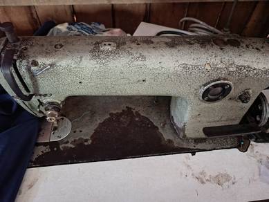 Sewing Machines/ Mesin Jahit