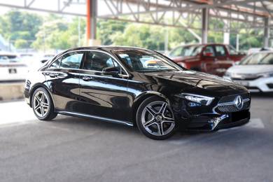 Mercedes Benz A250 250 in Puchong, KUL