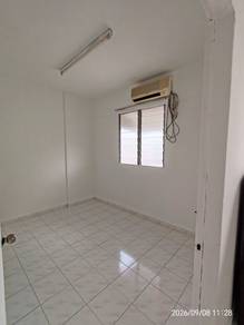Flat For Sale in Taman Bendera (Relau)