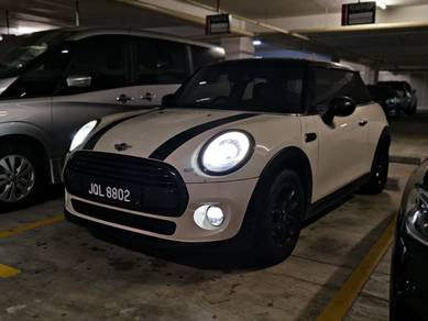 Mini Cooper in Kota Damansara, SGR