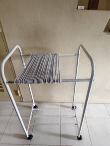 Clothes drying rack