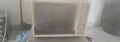microwave dengan oven tp lasak sikit...k