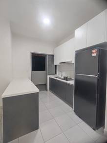 Condominium For Rent in E Island Lake Haven